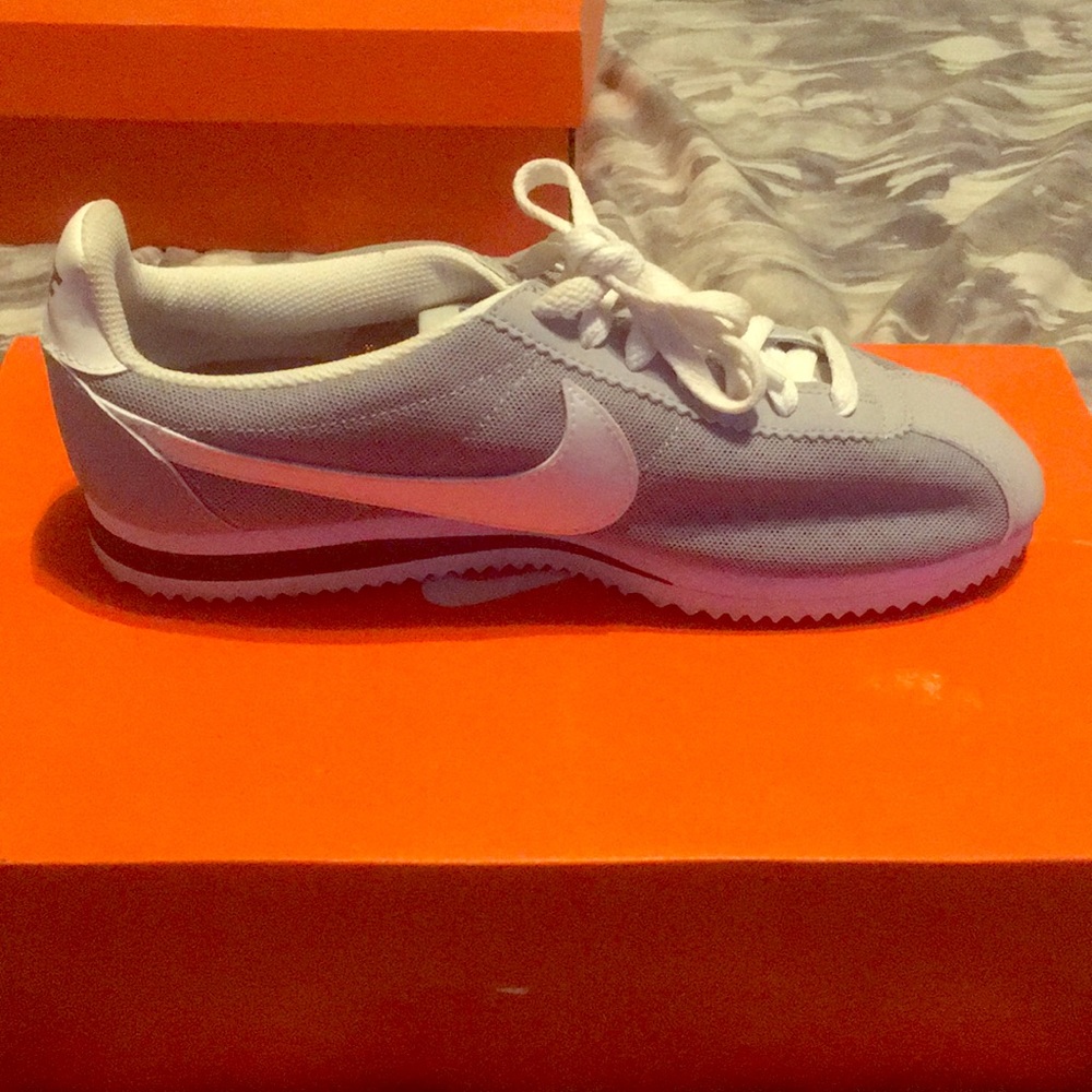 Nike ballet Cortez